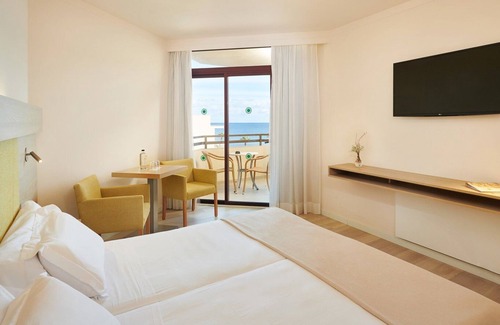 Cala Bona Hotel | Hotel Sabina Playa Adults Only (+16)