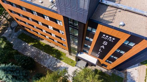 Tuzla Hotel | Hotel Salis