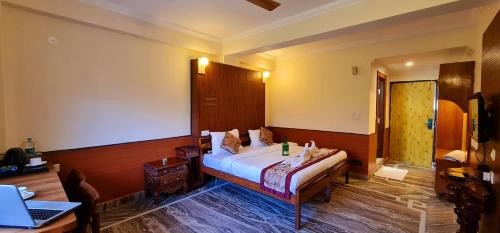 Sidhpur House | Hotel Samdupling Himalayan Brothers