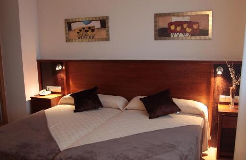 San Cibrao Das Vinas Hotel | Hotel San Cibrao