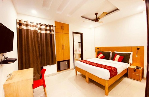 Rohini Hotel | Hotel Sarvasa Residency Inn