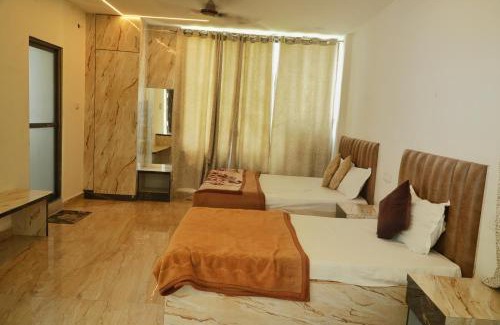 Jaunpur Hotel | Hotel Satyam And Restaurant