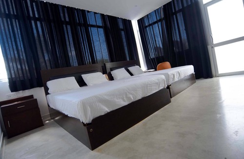 Ampara Hotel | Hotel Senondra