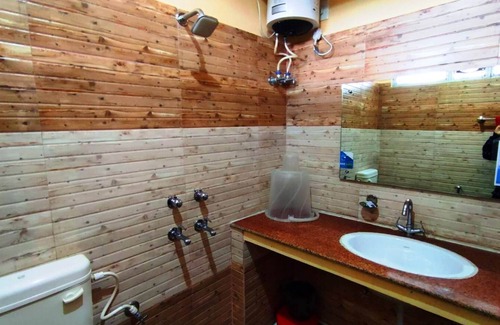 Lansdowne Hotel | Hotel Sheetal Tower