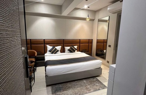 Maharana Pratap Nagar Hotel | Hotel shri anand Vilas