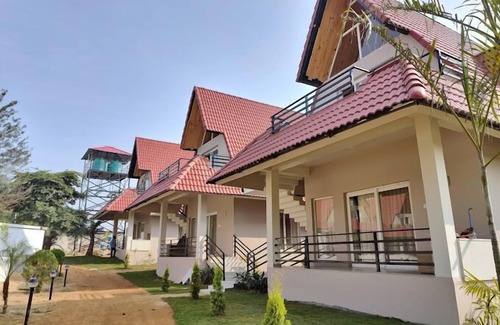 Malabar Hill Hotel | Hotel Sonajhurir Adda - Shantiniketan