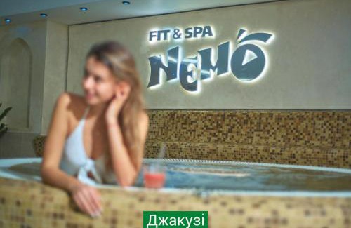 Petrovskoye Hotel | Hotel & Spa NEMO with dolphins