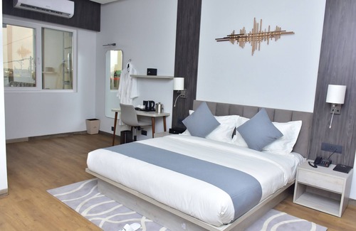 Kinshasa Hotel | Hotel Stella