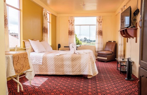 Yunguyo Hotel | Hotel Summita