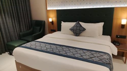 Varanasi Hotel | Hotel Surya, Kaiser Palace