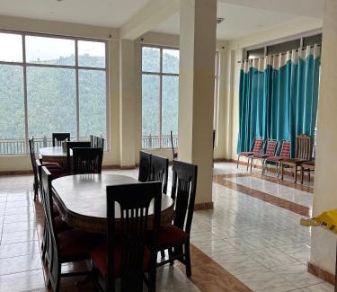 Dalhousie Hotel | Hotel Swiss Meadows Khajjiar