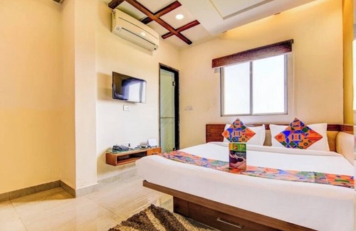 Maharana Pratap Nagar Hotel | HOTEL THE KHUSHI REGENT