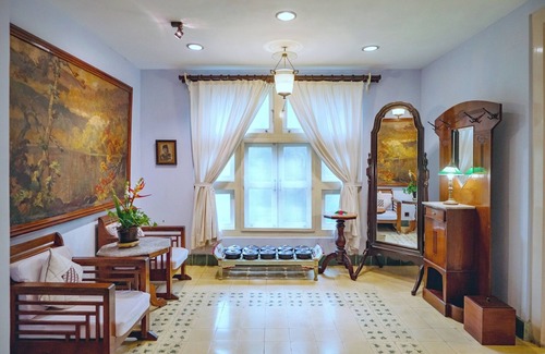 Blitar Hotel | Hotel Tugu Blitar