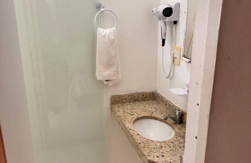 Praia do Partido Hotel | Hotel Veleiro