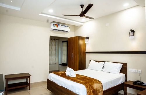 Nellore Hotel | Hotel VR Grand In