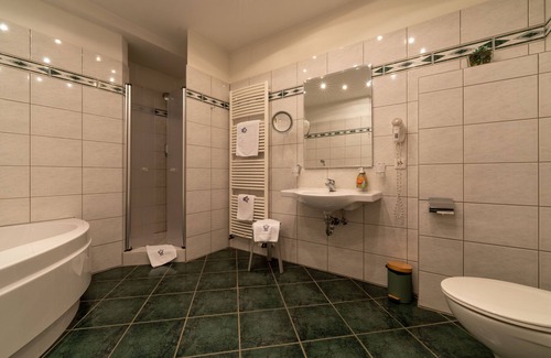 Schloss Holte-Stukenbrock Hotel | Hotel Westhoff