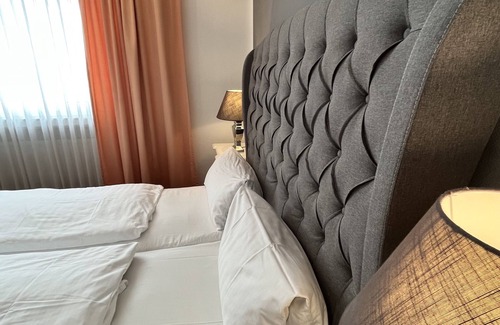 Schloss Holte-Stukenbrock Hotel | Hotel Westhoff