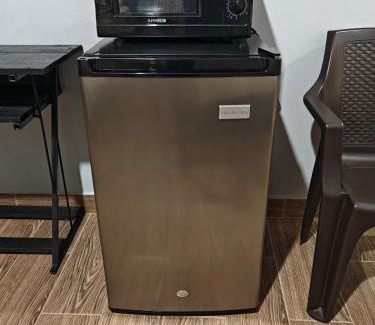 Tela House | Hotel y Cabañas El Sauce