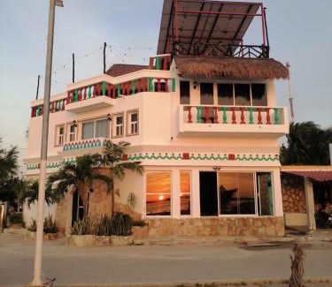 Rio Lagartos Hotel | Hotel y Restaurante Macumba