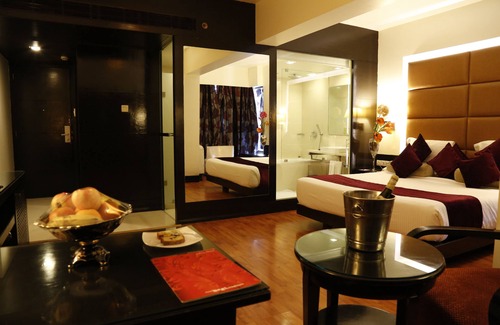 Navi Mumbai Hotel | Hotel Yogi Midtown