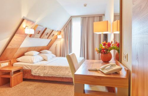 Bukowina Tatrzanska Hotel | Hotel Zbójnicówka