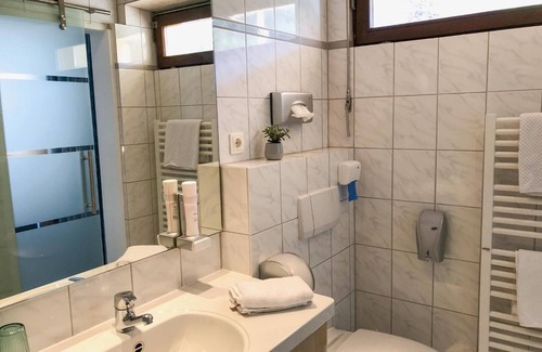 Mespelbrunn Hotel | Hotel zum Engel