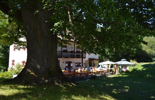 Magre sulla Strada del Vino Hotel | Hotel Zur Kirche