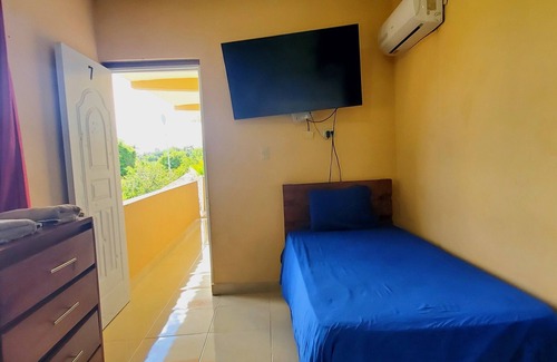 La Vega Hotel | Hotelranchoelnovatosrl.com