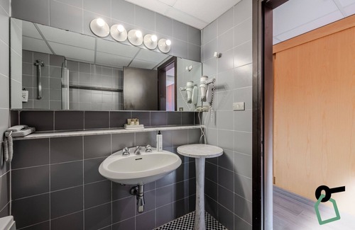 Ameglia Hotel | Hotiday Room Collection - Sarzana