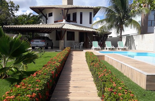 Centro House | HOUSE 4 SUITES, DEPENDENCE, POOL, BALCONIES, GARAGE AND BARBECUE