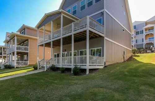 Leesburg House | House #44 Dock Holiday (no pets) Lakefront Private Boatslip
