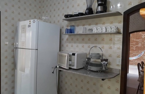 Praia da Enseada House | House 5 minutes walk from Enseada beach