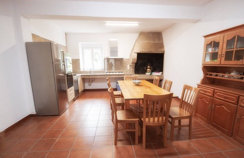 Muros House | House 800 m from the historic center of the Ria Muros with garage