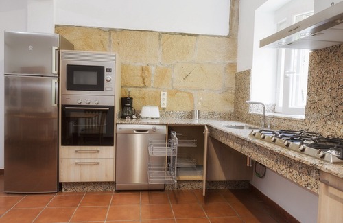 Muros House | House 800 m from the historic center of the Ria Muros with garage