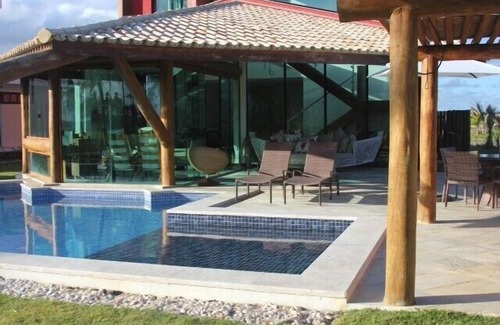 Imbassai House | House at Iberostar Praia do Forte with pool and sea view