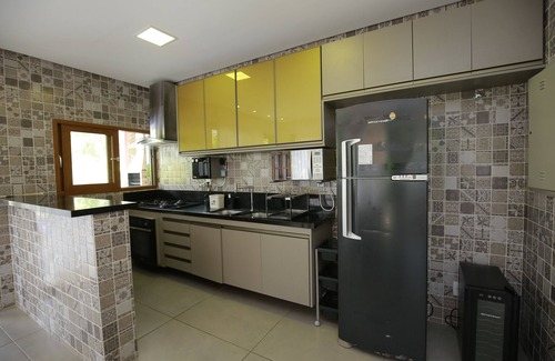 Parafuso House | House