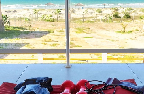 Luis Correia House | House duplex seafront Chest of Young