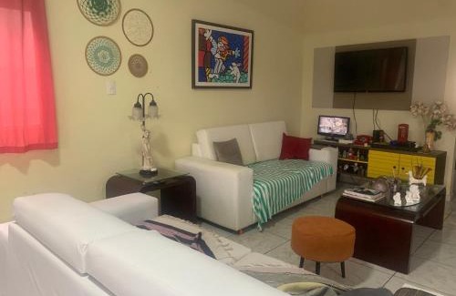 Pitanguinha House | House farol