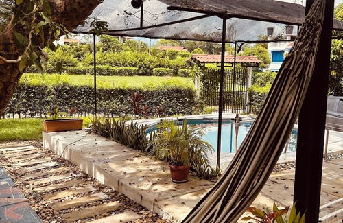 Melgar Cottage | HOUSE for TWO + PRIVATE SWIMMING POOL + 542 m2 : 30 min from Melgar and 20 min from Girardot