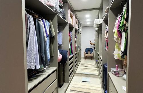 Campos Elisios Villa | House in a Climatized Condominium with heated pool