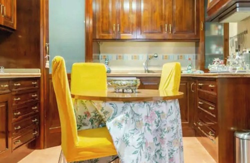 Norte House | House in Granada with beautiful garden