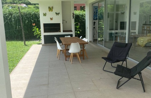 Villa San Lorenzo House | House in Meadows of San Lorenzo - San Lorenzo Chico/Salta