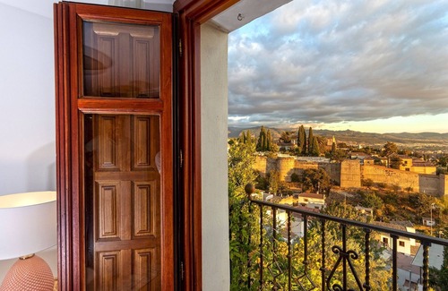 Albaicin Apartment | House in the Albaicin. Mirador de San Cristobal