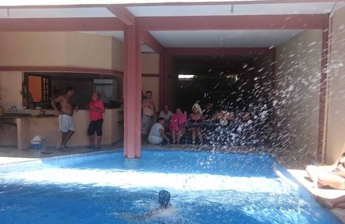 Centro House | HOUSE IN THE CENTER OF MONGAGUÁ, QUIET STREET, CLOSE TO BANKS, MARKET AND BEACH.