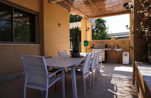 HaZoreim Apartment | House in the farm מקום שומר שבת וכשרות