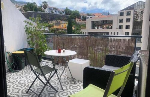 Santa Luzia House | House in the Heart of Funchal with big balcony