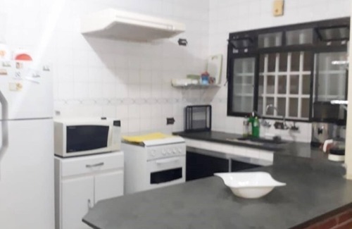 Santa Terezinha House | House Itanhaem S/P beach side garden Suarão