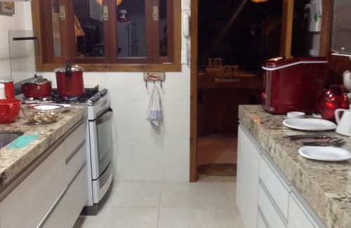 Toque Toque House | House near the beach, pool, barbecue, wood oven, air conditioning, wifi