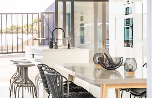 Camara de Lobos Villa | House of Cork and Ivy - By Wehost