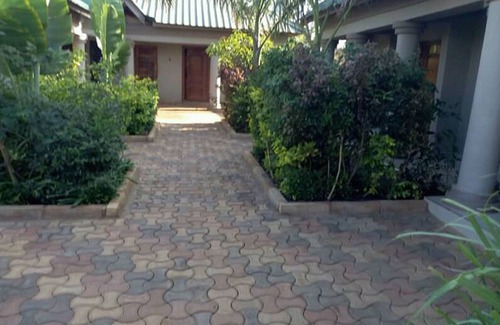 Kafue Hotel | House of Excellence